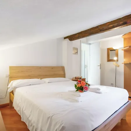 Bella Panoramica Apartment Menaggio